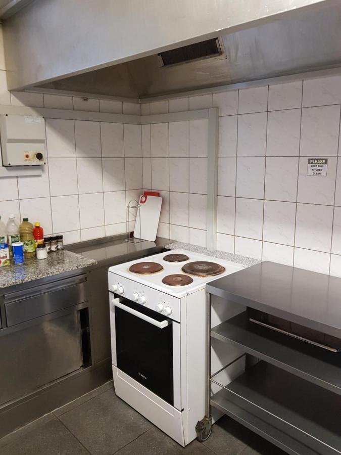Bellpark Hostel Kriens Экстерьер фото