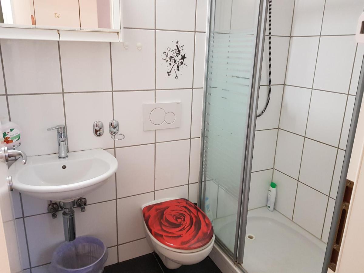Bellpark Hostel Kriens Экстерьер фото